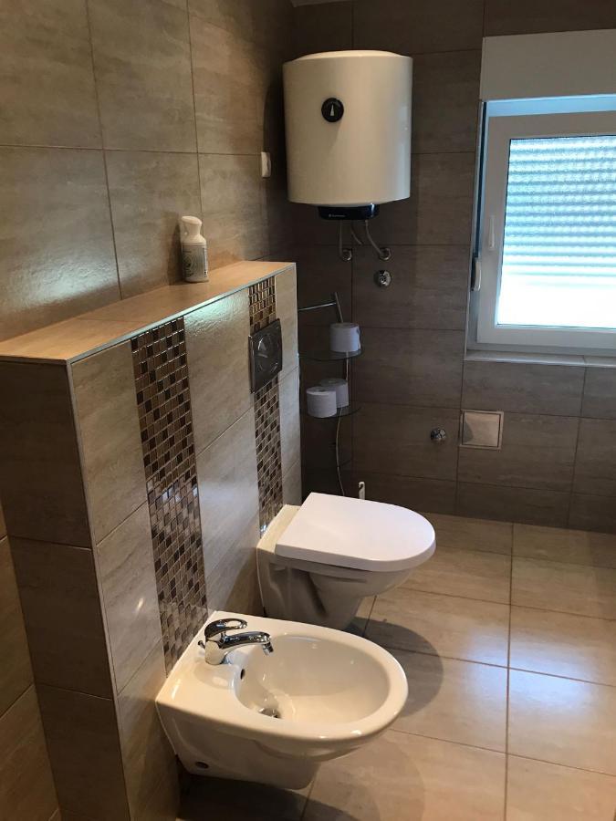 Apartments Ban Galižana Eksteriør billede