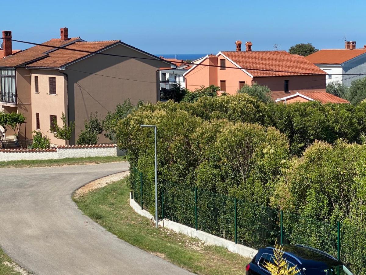 Apartments Ban Galižana Eksteriør billede